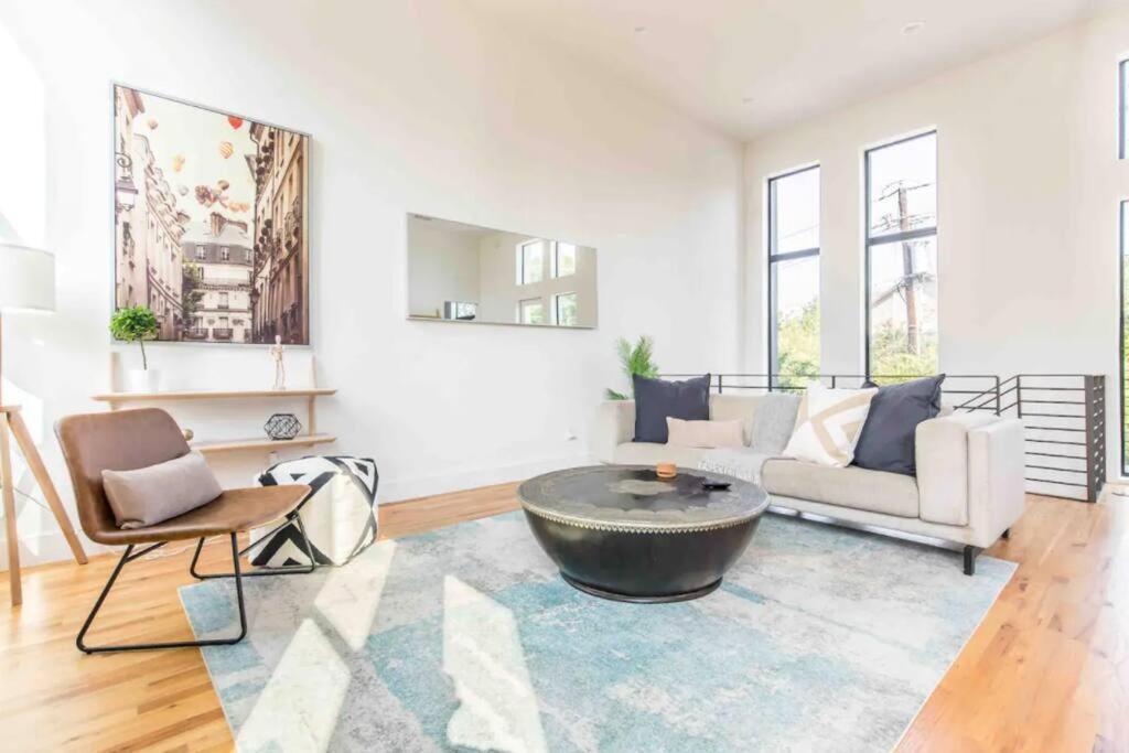 Glamorous Perfectly Located Luxury 2 Bed Townhome Dallas Ngoại thất bức ảnh